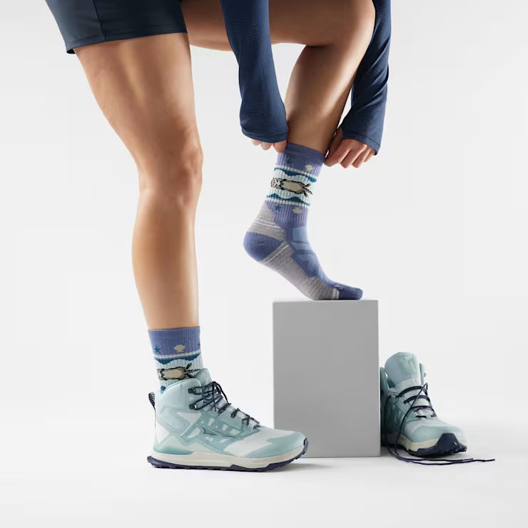 Smartwool Merino Socks Women's Hike Otter Float Crew Socks - Image 2