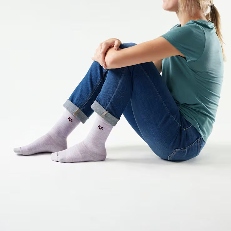 Smartwool Merino Socks Women's Everyday Groovy Bloom Crew Socks - Image 2
