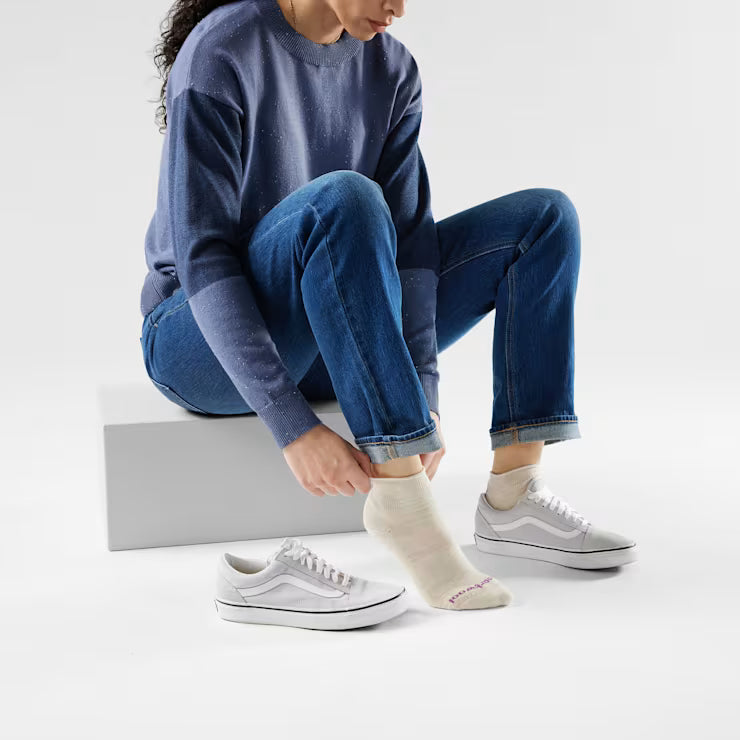 Smartwool Merino Socks Women's Everyday Roll Top Crew Socks - Image 2