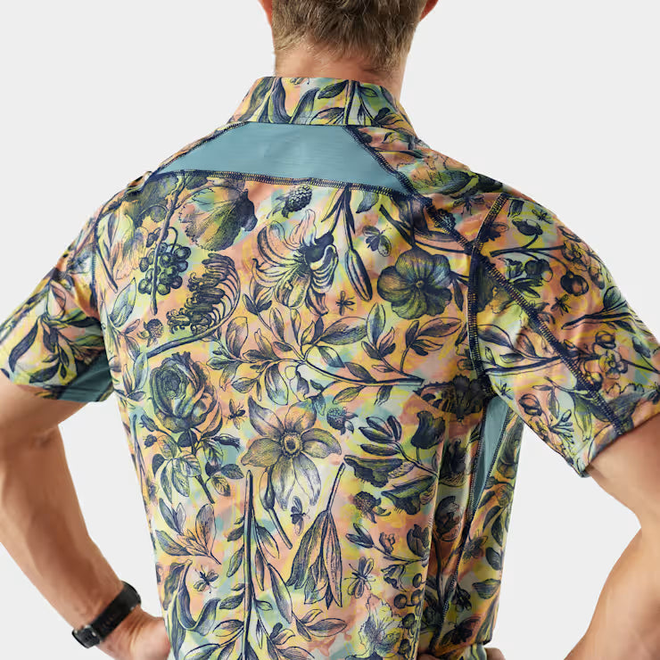 Smartwool Merino Socks Men's Everyday Short Sleeve Button Down - Image 4