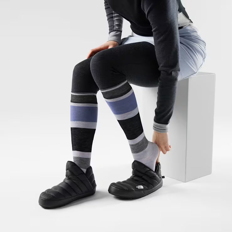 Smartwool Merino Socks Women's Snowboard Extra Stretch Over The Calf Socks - Image 2
